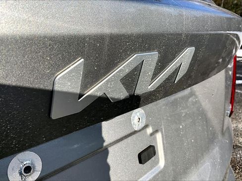 Used 2022 Kia Sorento SX image 32