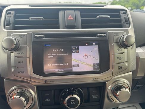 Used 2014 Toyota 4Runner SR5 Premium AWD/4WD image 17