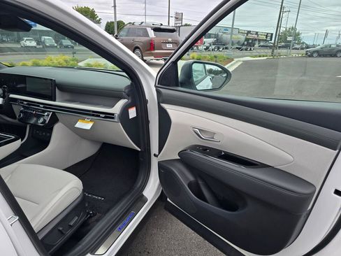 New 2026 Hyundai Tucson Limited AWD/4WD image 45