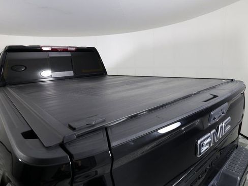 Used 2024 GMC Sierra 2500 Denali Ultimate image 7