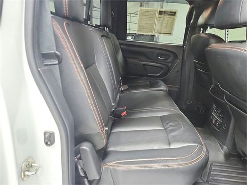 Used 2020 Nissan Titan PRO-4X w/ Pro-4x Convenience Package image 40