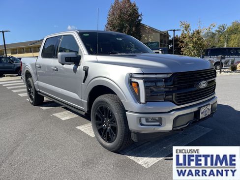 New 2025 Ford F150 Platinum w/ Equipment Group 702A High image 3