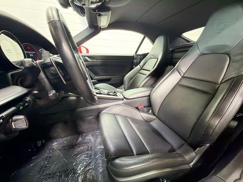Used 2020 Porsche 911 Carrera image 5
