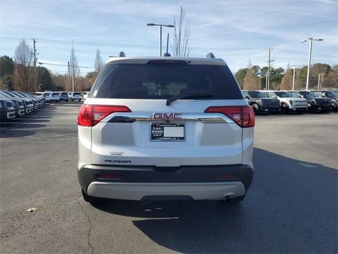Used 2017 GMC Acadia SLE w/ Driver Alert Package I image 5