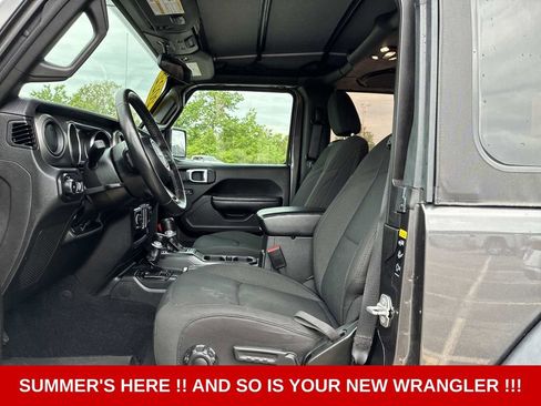Used 2022 Jeep Wrangler Sport AWD/4WD image 18