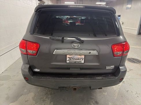 Used 2011 Toyota Sequoia Limited AWD/4WD image 7
