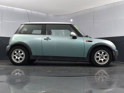 Used 2002 MINI Cooper Hardtop FWD image 16