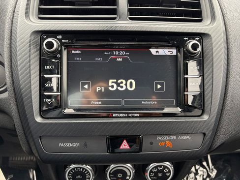Used 2018 Mitsubishi Outlander Sport ES AWD/4WD image 22