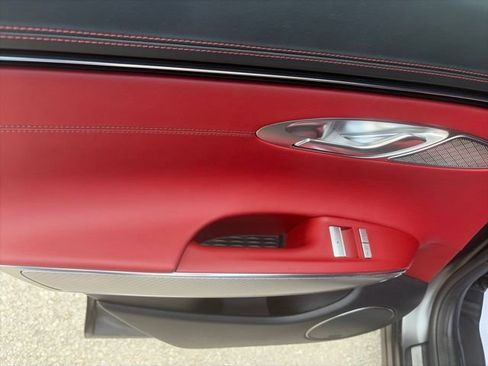 Used 2024 Genesis GV70 2.5T w/ Sport Prestige Package AWD/4WD image 12