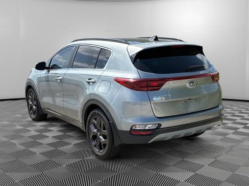 Used 2020 Kia Sportage S w/ S FWD Sunroof Package image 3