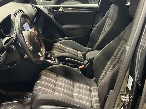 Used 2014 Volkswagen GTI Wolfsburg Edition image 10