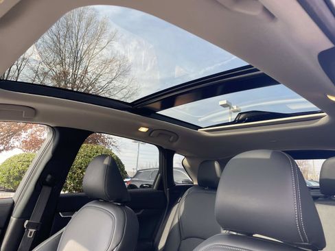 Certified 2025 INFINITI QX50 Luxe image 15