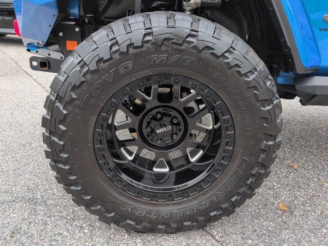 Used 2023 Jeep Wrangler Unlimited Rubicon 392 w/ Xtreme Recon 35" Tire Package AWD/4WD image 11