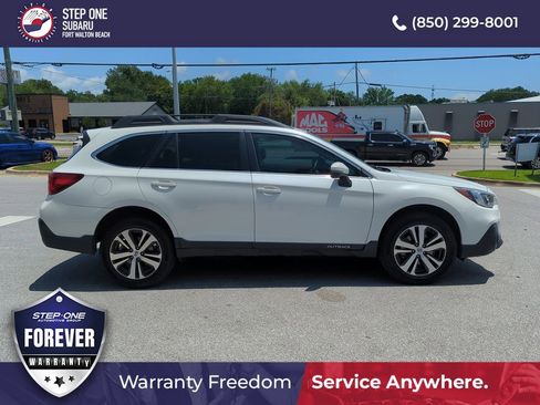 Used 2019 Subaru Outback 2.5i Limited AWD/4WD image 8