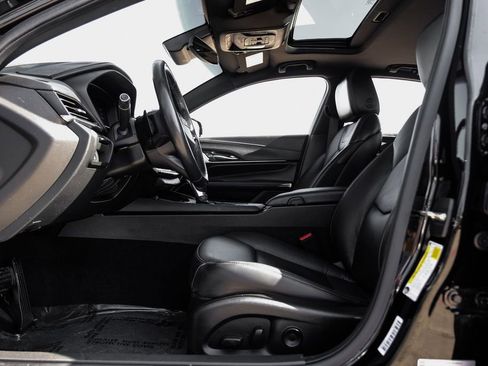 Used 2024 Cadillac CT4 Premium Luxury image 4