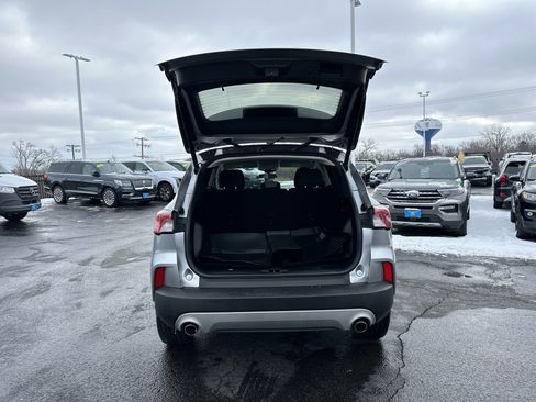 Used 2022 Ford Escape SE w/ Convenience Package image 5