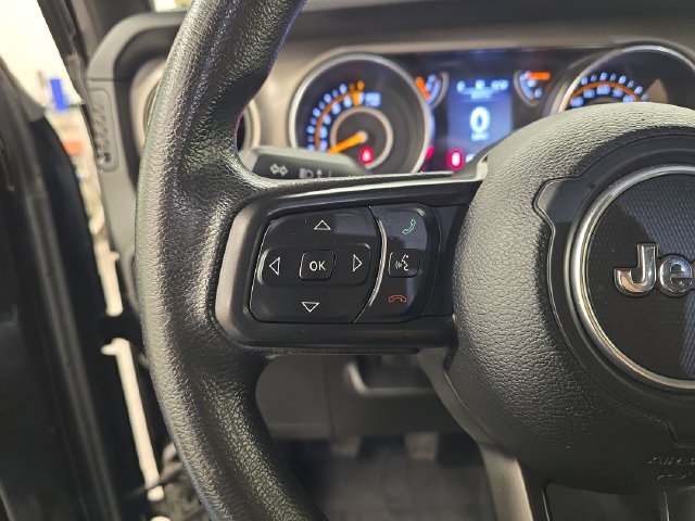 Used 2020 Jeep Wrangler Sport AWD/4WD image 25