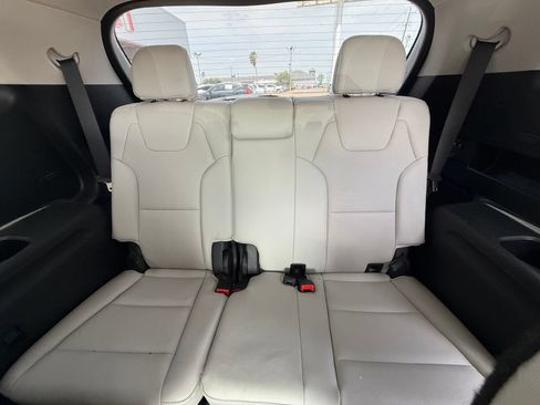 Used 2023 Kia Telluride SX FWD image 14