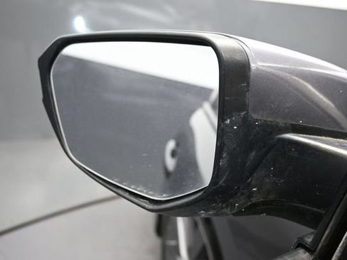 Used 2021 Honda Civic EX-L image 4