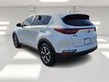 Used 2022 Kia Sportage LX image 3
