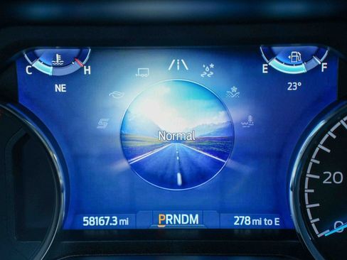 Used 2022 Ford F150 XLT w/ Equipment Group 302A High image 37