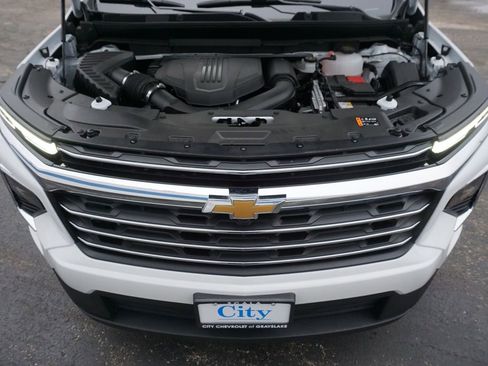 New 2026 Chevrolet Traverse LT image 24