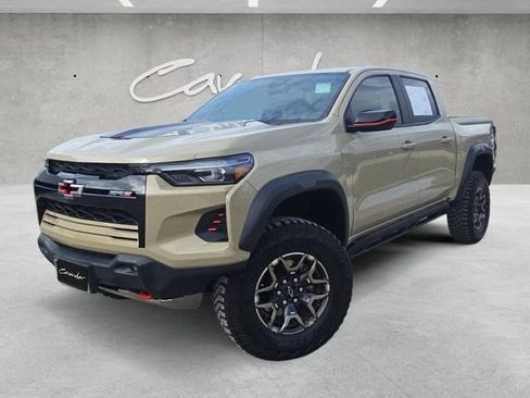 Used 2023 Chevrolet Colorado ZR2 image 1