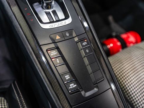 Used 2019 Porsche 911 GT3 RS image 23