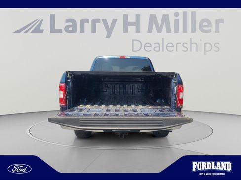 Used 2018 Ford F150 XLT w/ Equipment Group 302A Luxury AWD/4WD image 32