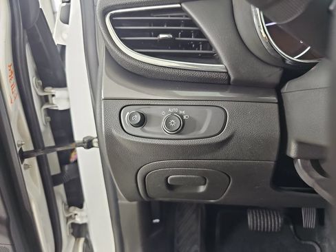 Used 2019 Buick Encore Preferred FWD image 30