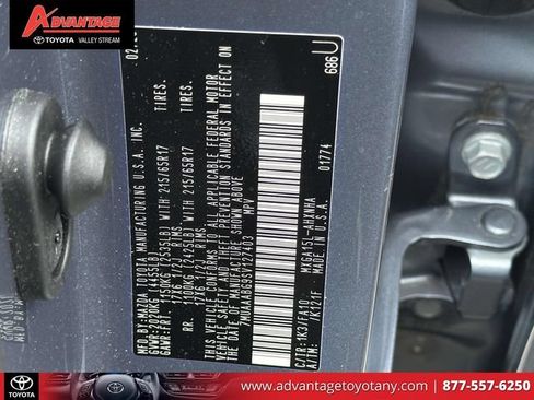 Certified 2025 Toyota Corolla Cross L AWD/4WD image 20