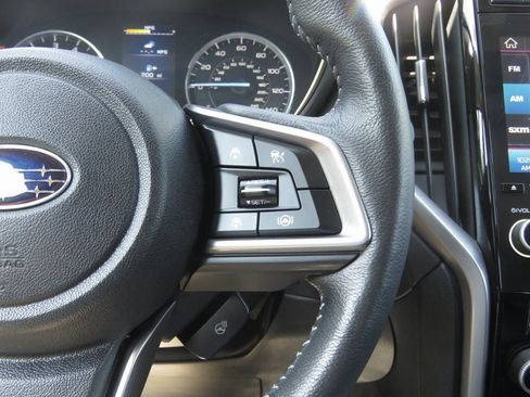 Used 2022 Subaru Ascent Limited image 25