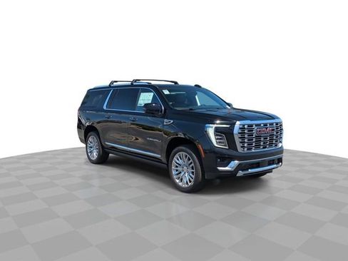 New 2026 GMC Yukon XL Denali w/ Sun & Power Step Package AWD/4WD image 2