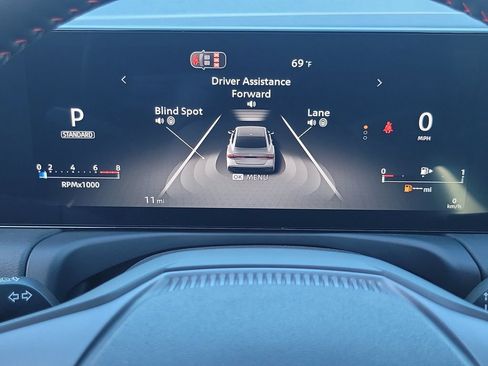 New 2026 Nissan Sentra SR w/ SR Premium Package FWD image 7