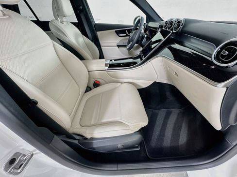Certified 2026 Mercedes-Benz GLC 300 4MATIC image 28