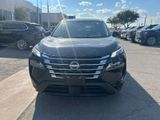 Used 2024 Nissan Rogue SV w/ SV Premium Package image 2