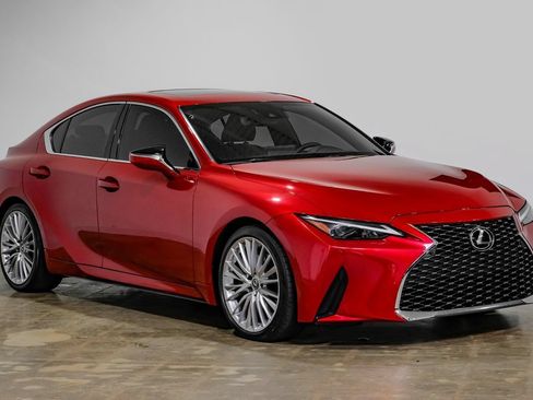 Used 2022 Lexus IS 300 w/ Premium Package RWD image 7