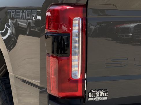 New 2026 Ford F250 Lariat w/ Tremor Off-Road Package AWD/4WD image 22