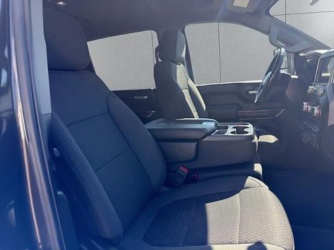 Used 2023 GMC Sierra 2500 SLE w/ SLE Value Package; image 42