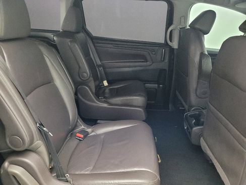 Used 2018 Honda Odyssey EX-L image 19