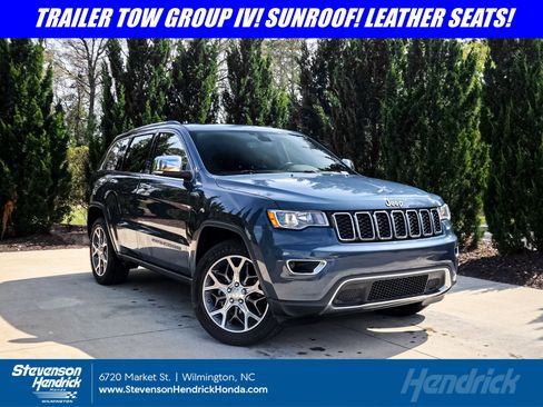 Used 2020 Jeep Grand Cherokee Limited w/ Trailer Tow Group IV image 1