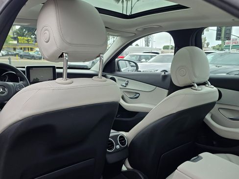 Used 2016 Mercedes-Benz C 350e Sedan w/ Multimedia Package image 19