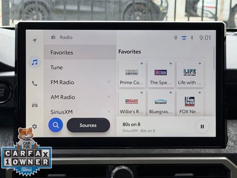 Used 2025 Toyota Tacoma Limited image 16