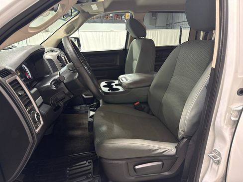Used 2015 RAM 1500 Express AWD/4WD image 7