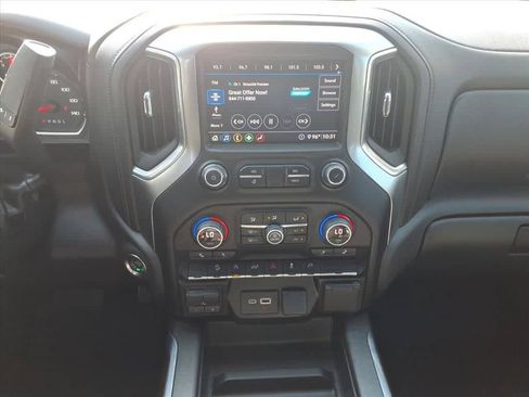 Used 2020 Chevrolet Silverado 1500 RST AWD/4WD image 29