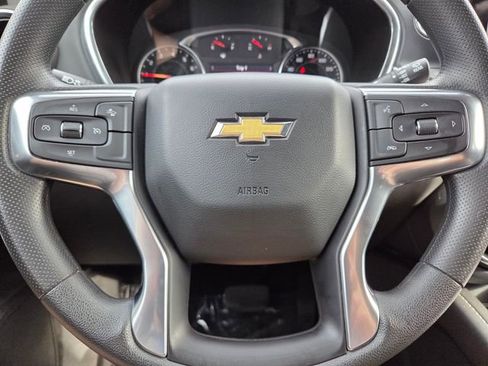 Certified 2025 Chevrolet Blazer LT FWD image 34