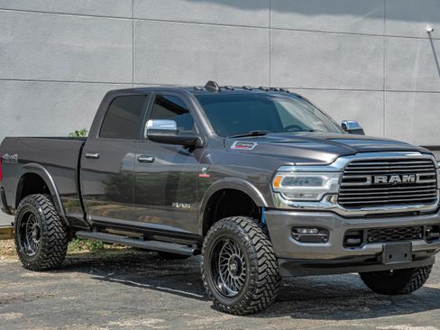 Used 2020 RAM 2500 Laramie AWD/4WD image 5