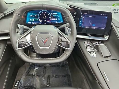 Used 2024 Chevrolet Corvette Stingray Premium Conv w/ 3LT RWD image 32