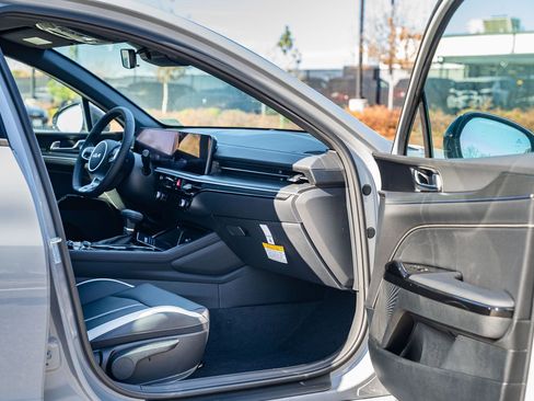 New 2026 Kia K5 GT-Line image 7