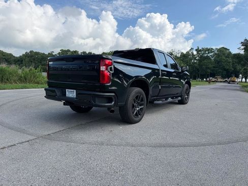 Used 2023 Chevrolet Silverado 1500 Custom w/ Rally Edition RWD image 5